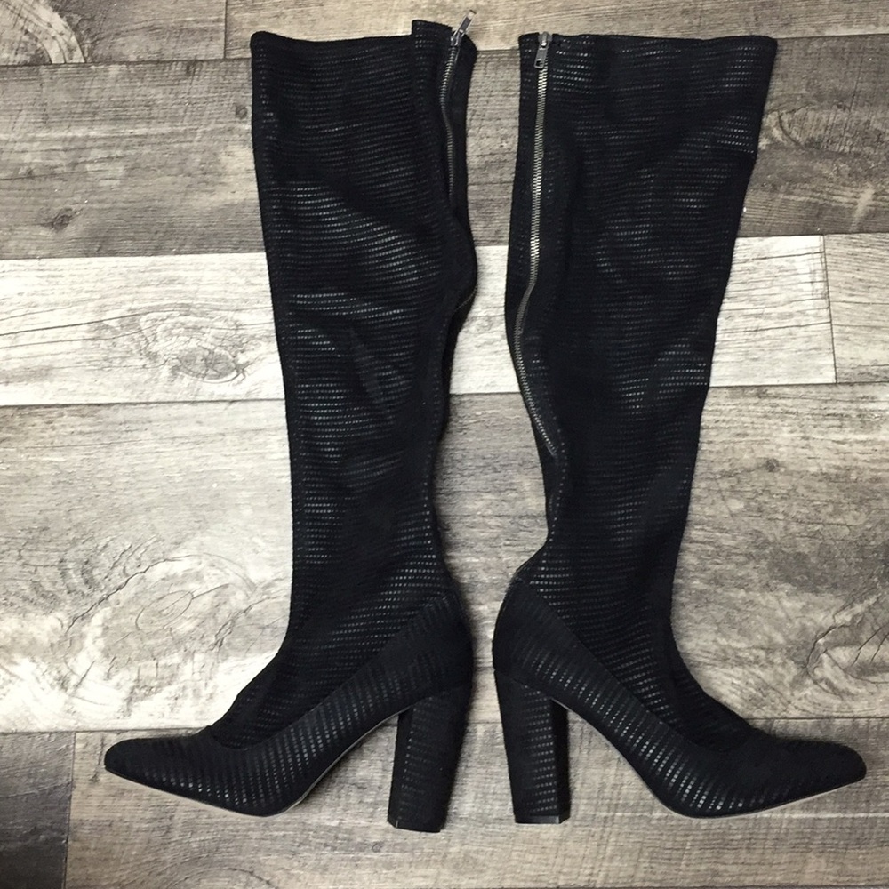 Nicole Boots